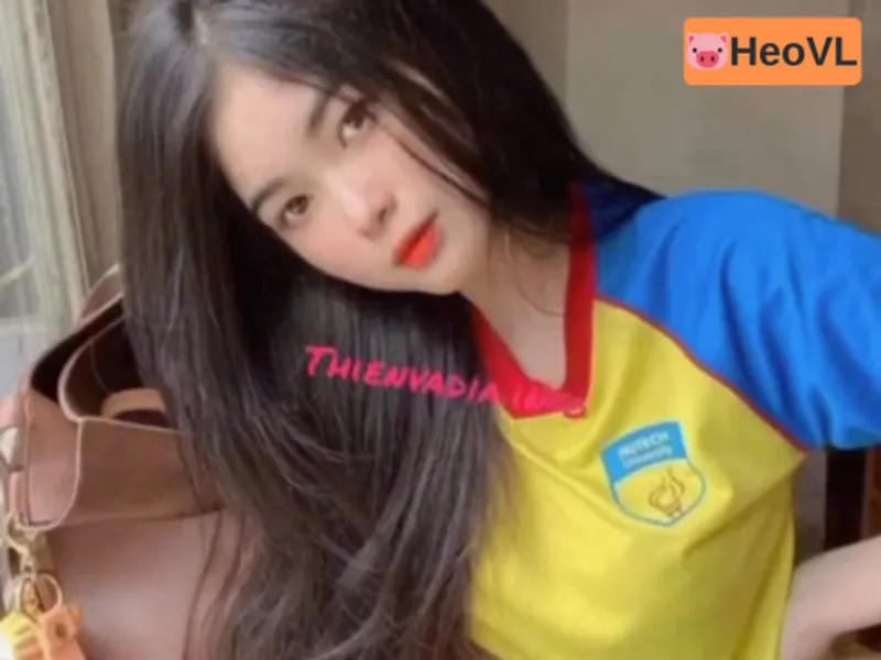 Clip địt với học sinh nữ hutech mông bự